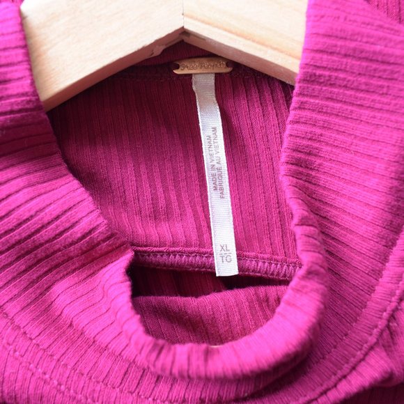 Free People Edge Of Town Top - Picture 4 of 14